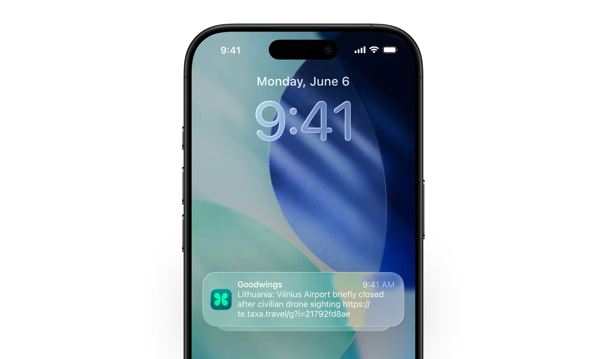 Real-time travel risk alert system
